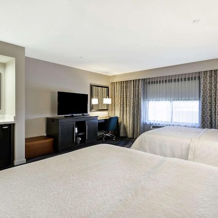 Hampton Inn & Suites Los Angeles Burbank Airport Extérieur photo