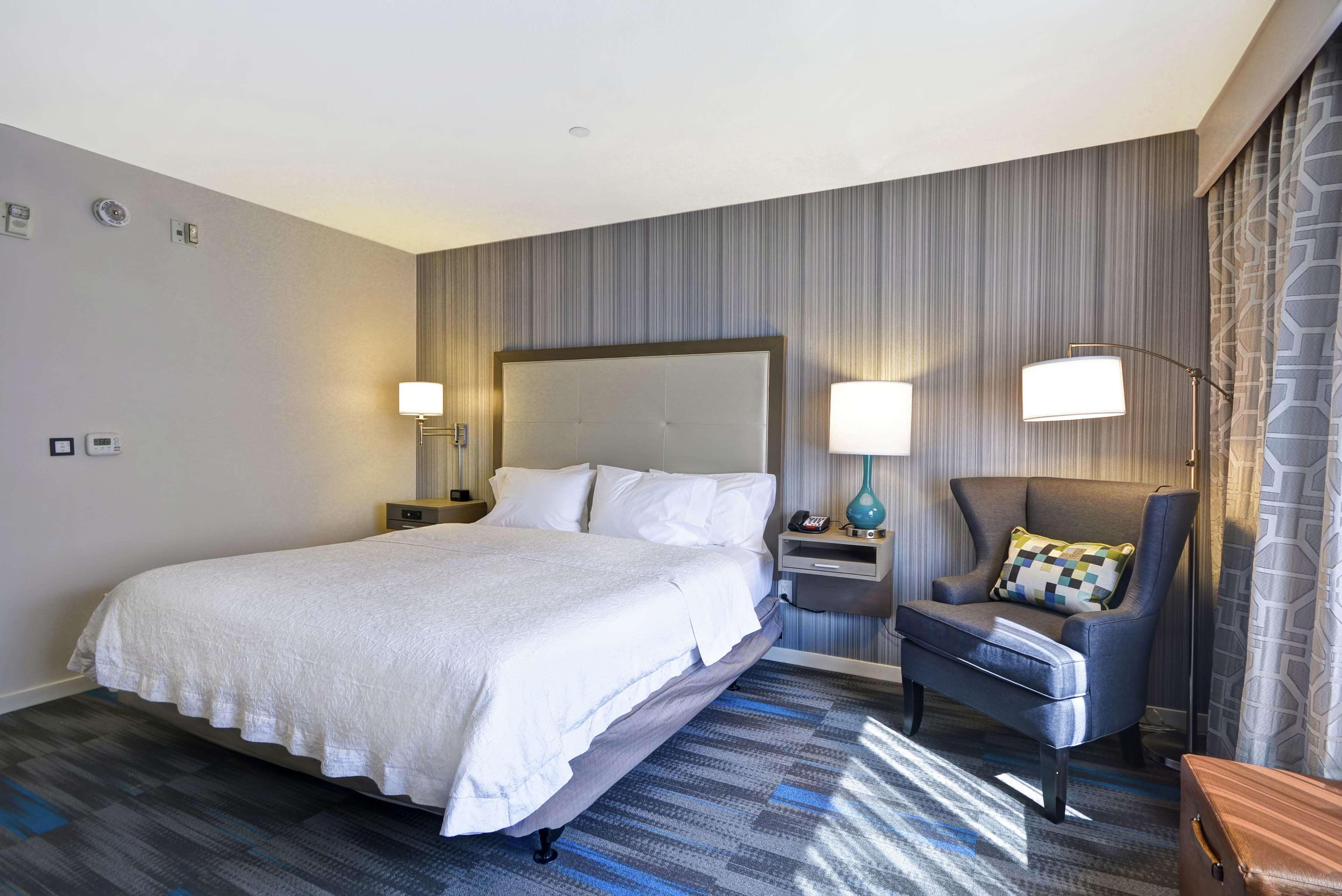 Hampton Inn & Suites Los Angeles Burbank Airport Extérieur photo