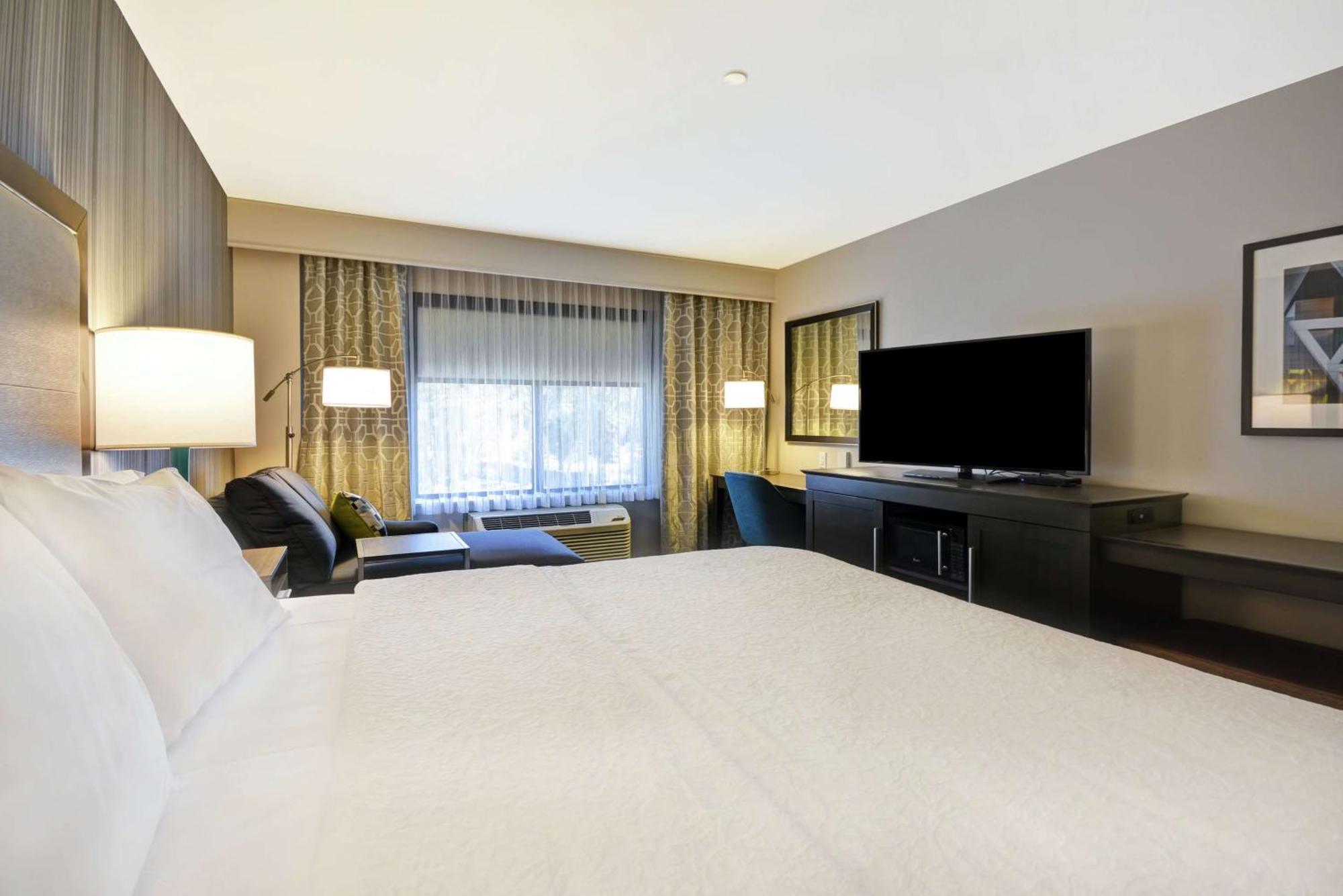 Hampton Inn & Suites Los Angeles Burbank Airport Extérieur photo