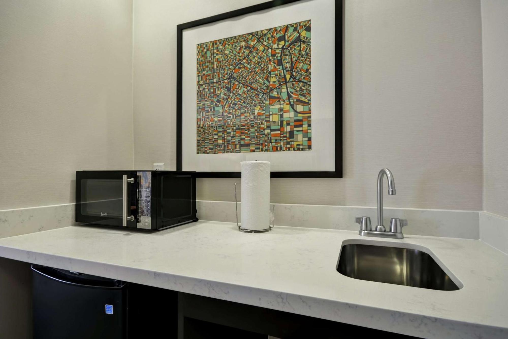 Hampton Inn & Suites Los Angeles Burbank Airport Extérieur photo