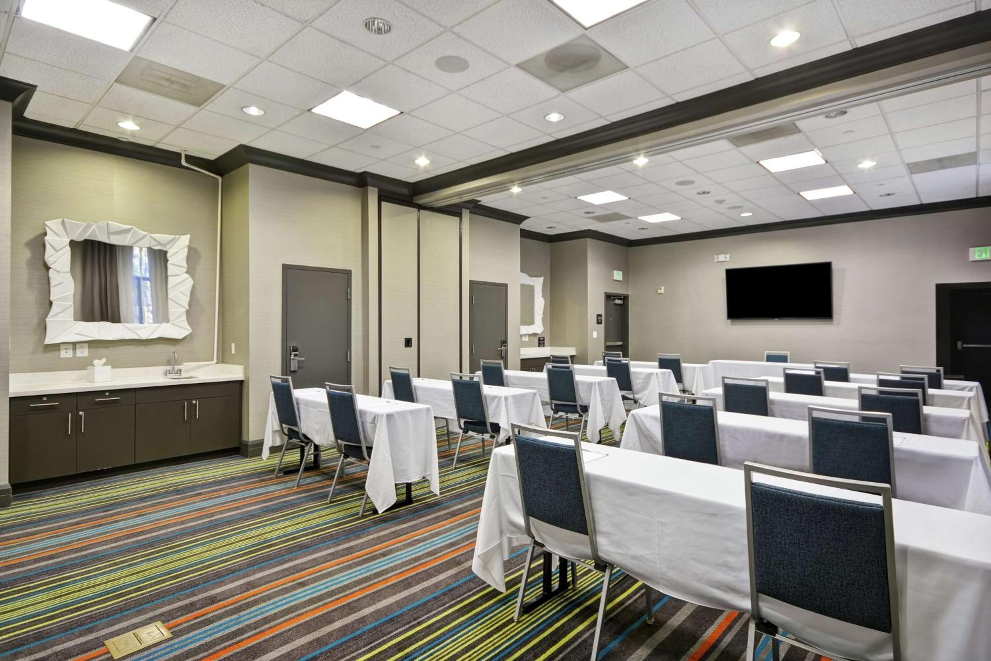 Hampton Inn & Suites Los Angeles Burbank Airport Extérieur photo