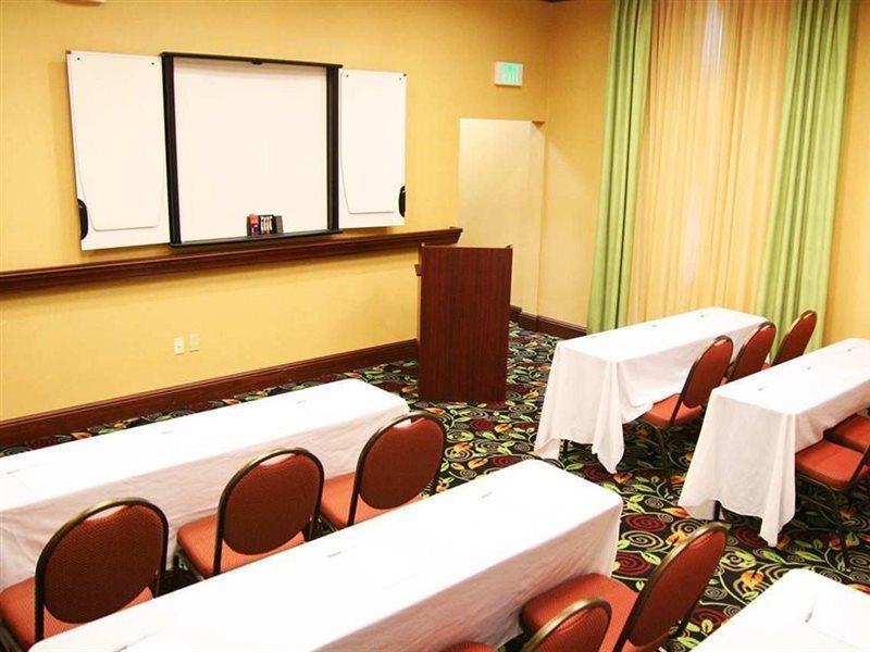 Hampton Inn & Suites Los Angeles Burbank Airport Extérieur photo